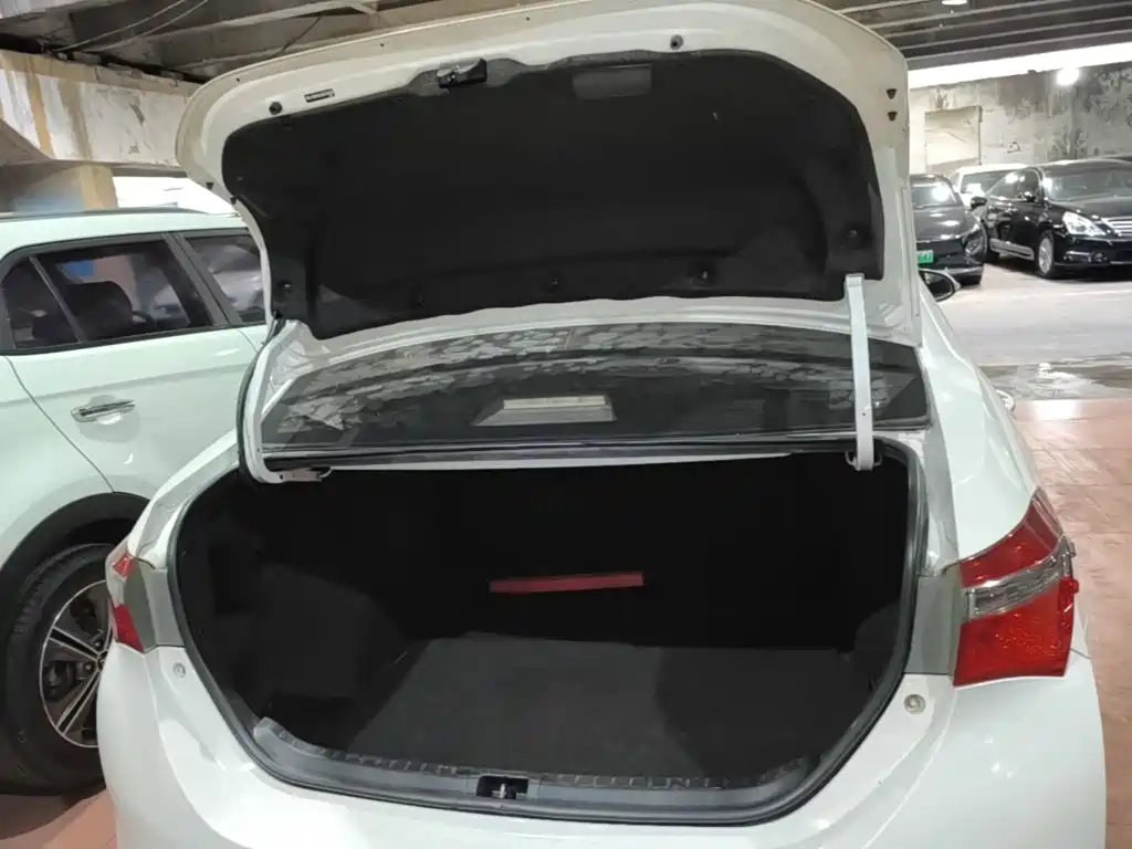 Toyota Corolla — миниатюра 19