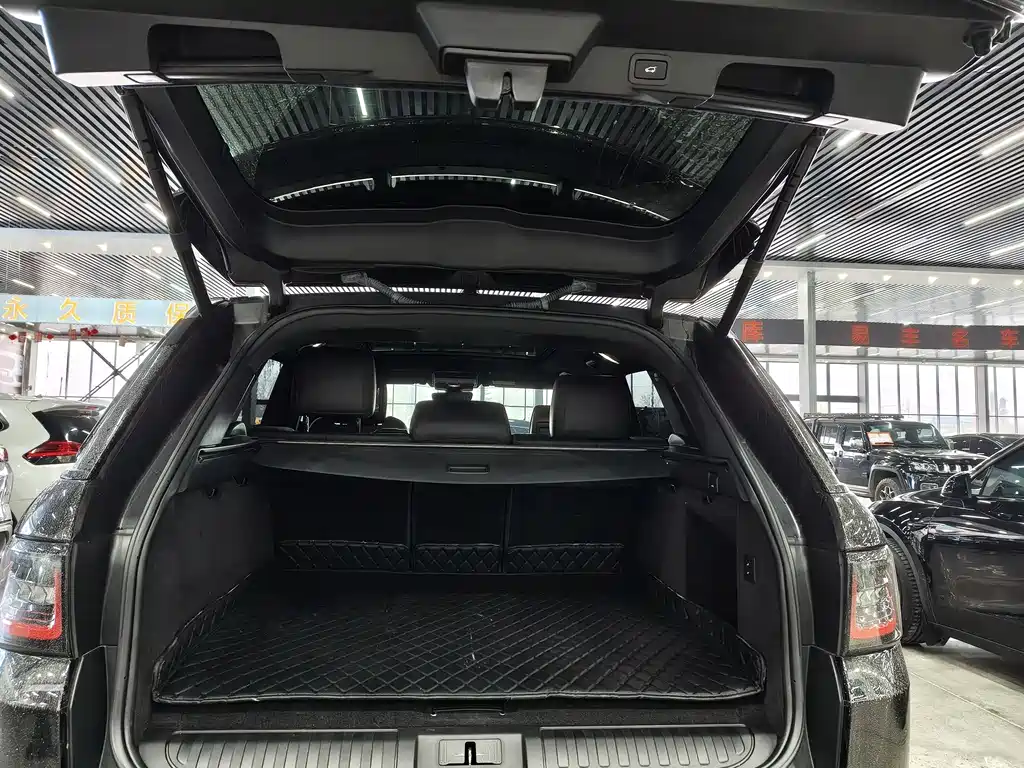 LAND ROVER RANGE ROVER SPORT NEW ENERGY