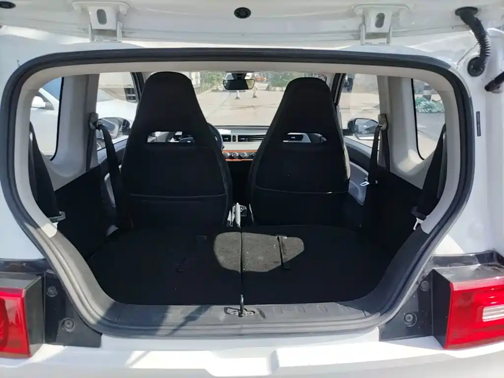 Wuling MINIEV — миниатюра 19
