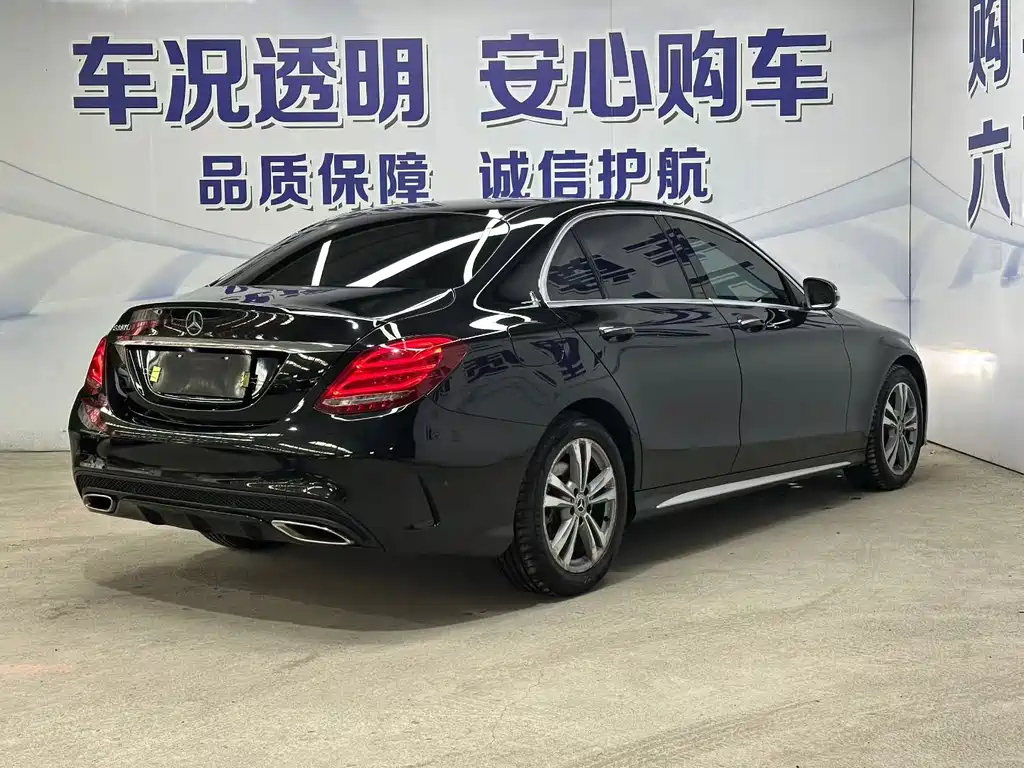 Mercedes-Benz C-Class — миниатюра 5