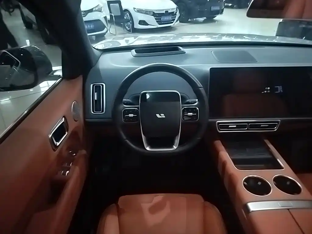 Li Auto Li L6 — миниатюра 11