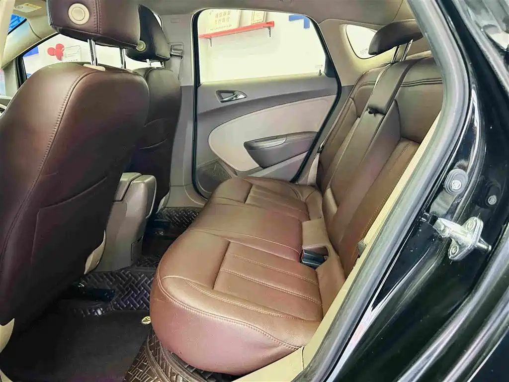 Buick Excelle — миниатюра 22
