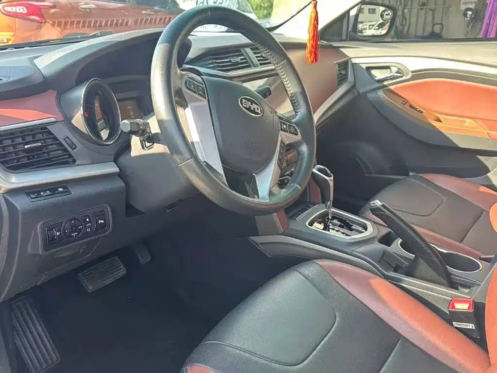 BYD G5 — миниатюра 8
