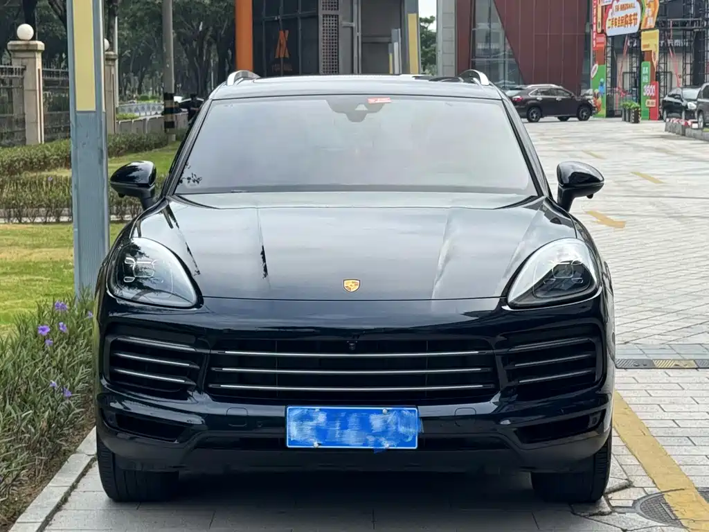 Porsche Cayenne — миниатюра 2