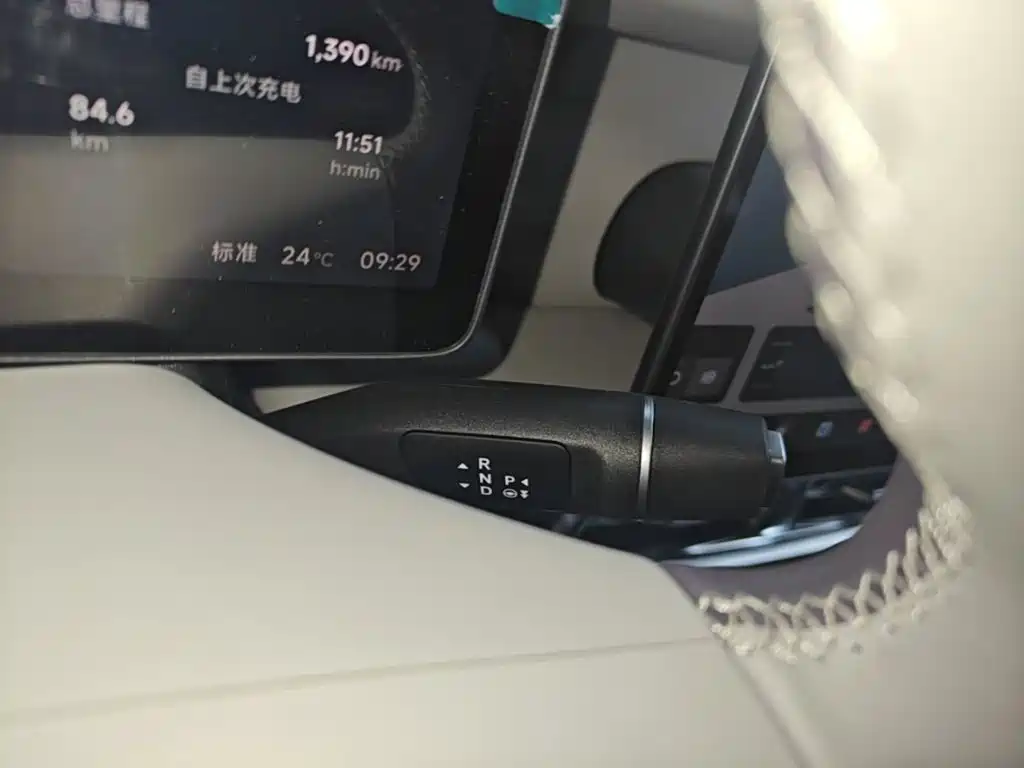 Leapmotor Leapmotor B01 — миниатюра 14