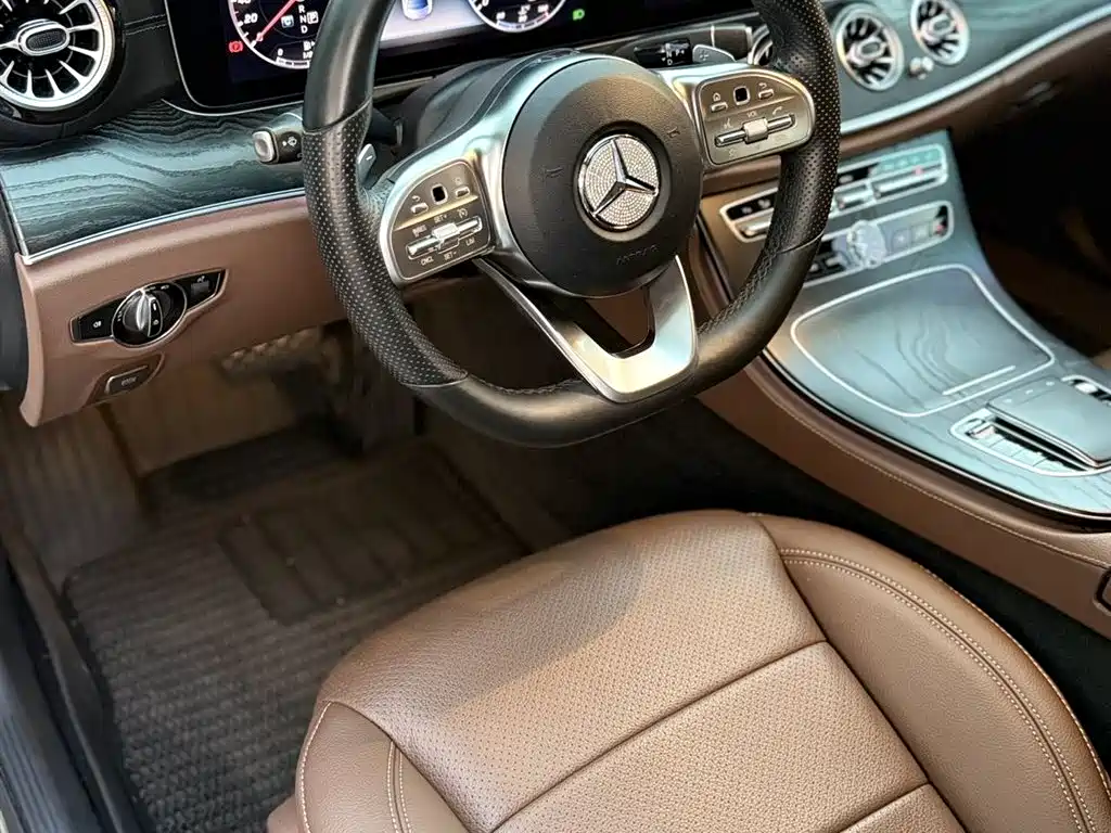 Mercedes-Benz E-Class E 2019 E 300 L Sport Fashion