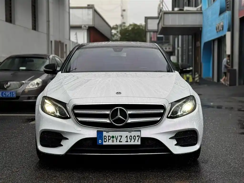 Mercedes-Benz E-Class E 2019 E 300 L Sport Fashion