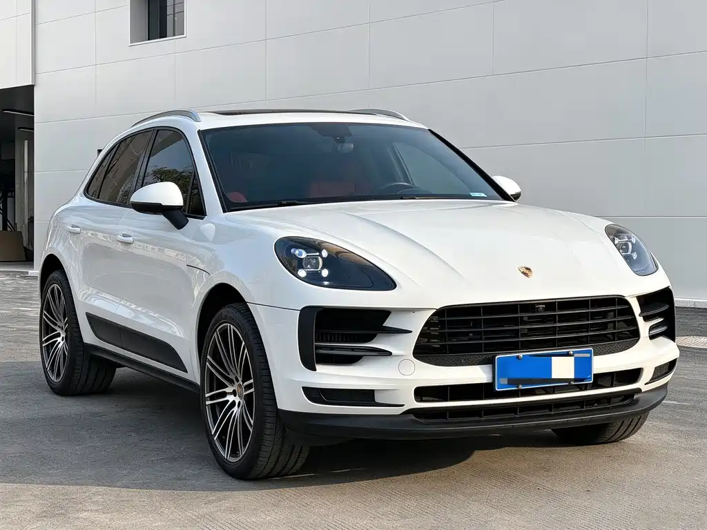 Porsche Macan — миниатюра 3