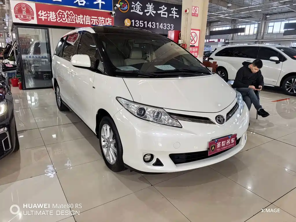 Toyota Previa — миниатюра 3