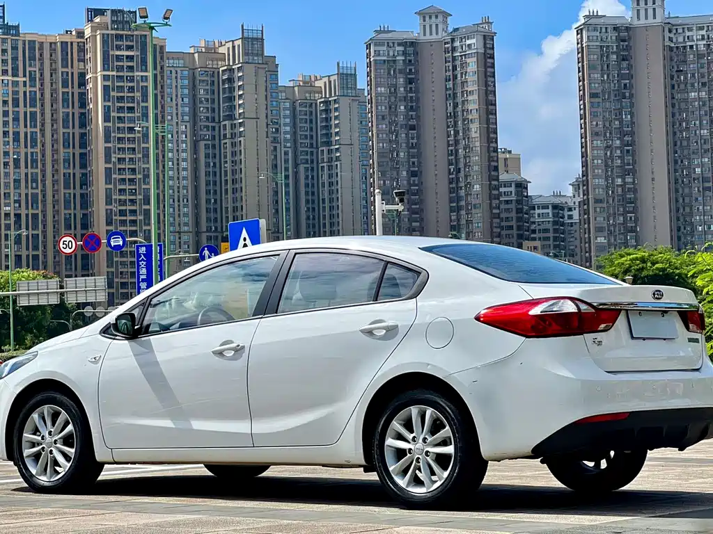 Kia K3 — миниатюра 11