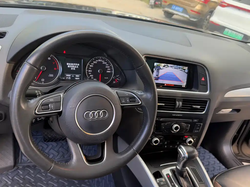 Audi Q5 — миниатюра 5