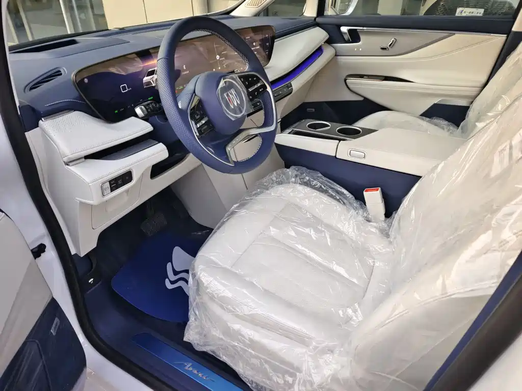 BUICK GL8 NEW ENERGY