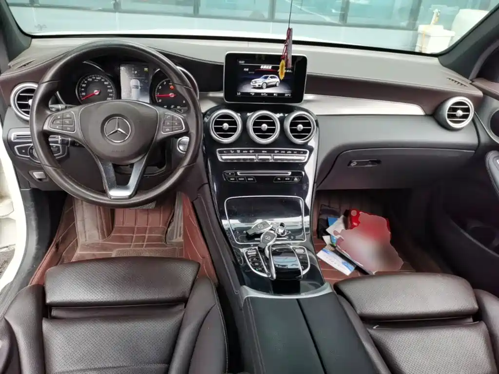 Mercedes-Benz GLC — миниатюра 10