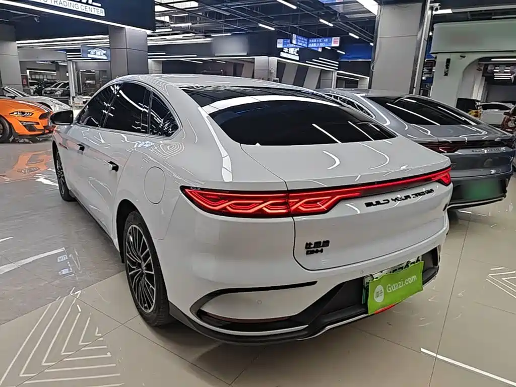 BYD Han — миниатюра 5