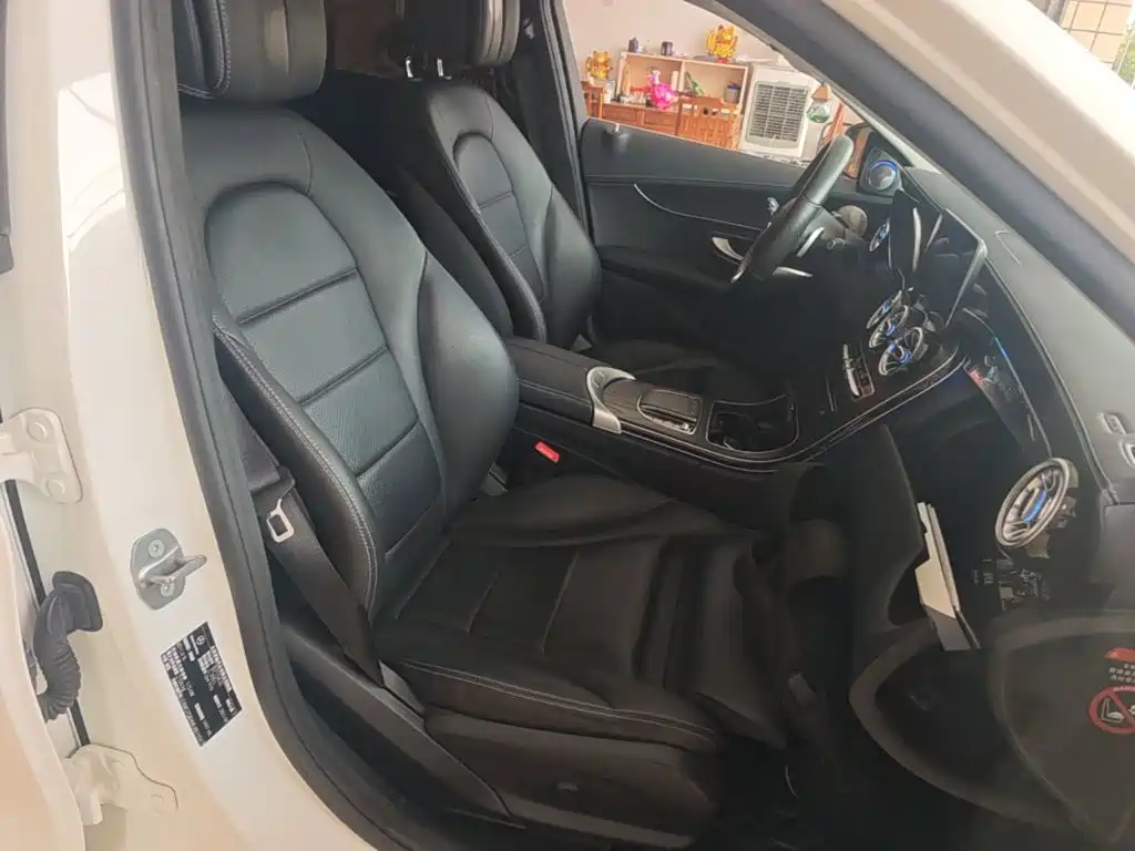 Mercedes-Benz C-Class — миниатюра 25