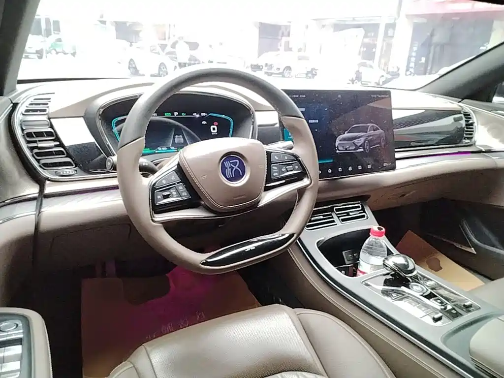 BYD Han — миниатюра 10