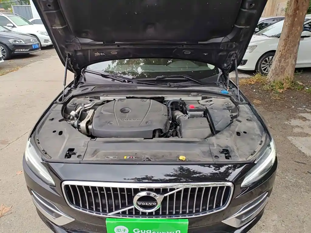 Volvo S90 — миниатюра 20