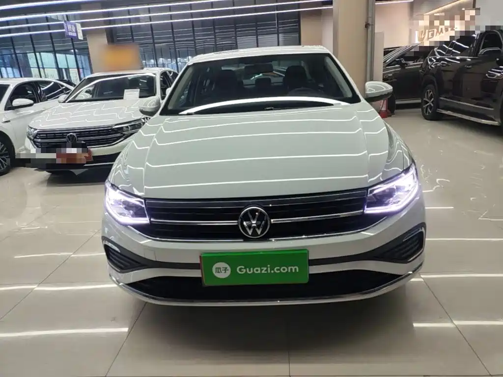 Volkswagen Bora — миниатюра 3