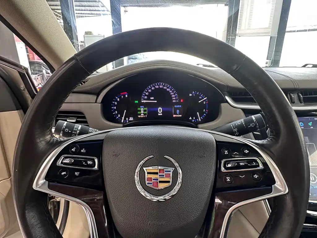 Cadillac XTS — миниатюра 14