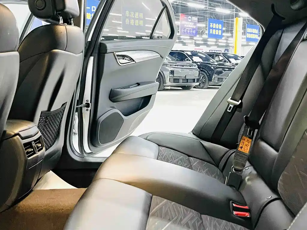 Cadillac ATS-L — миниатюра 6