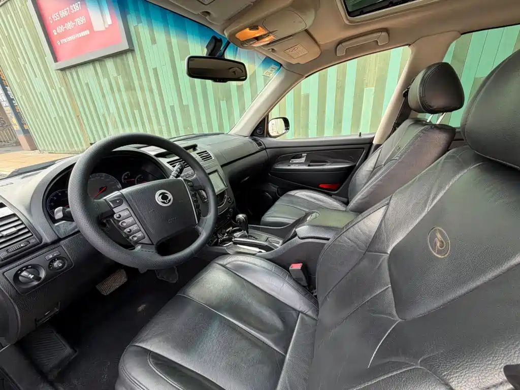 SsangYong Rexton — миниатюра 3