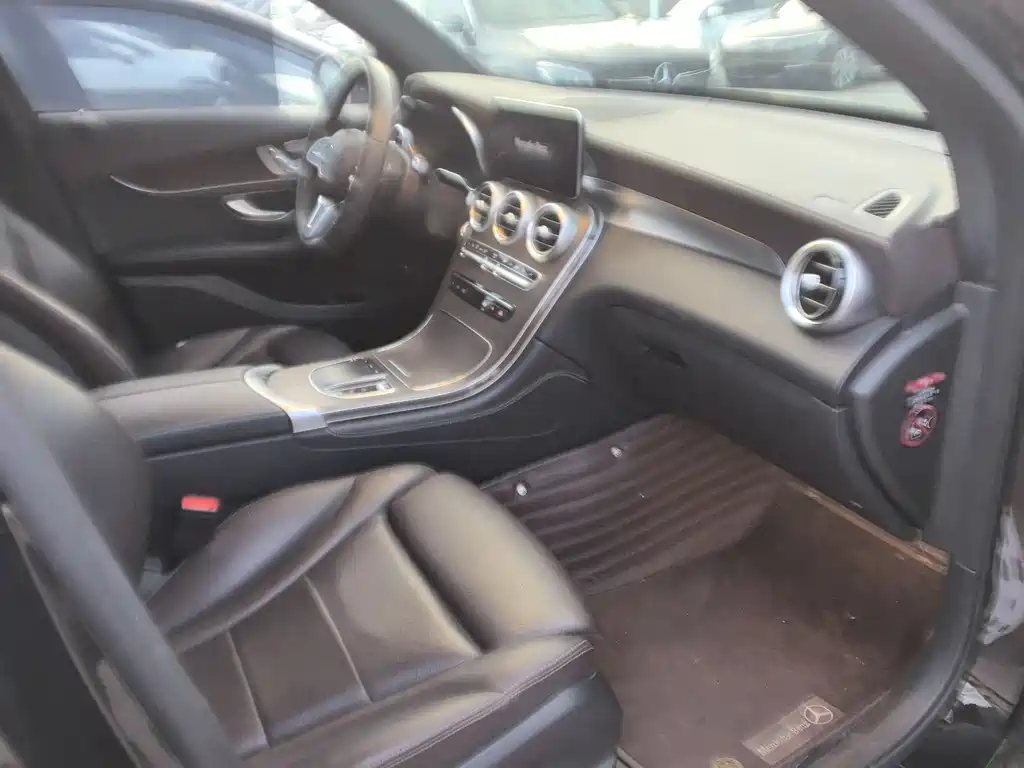 Mercedes-Benz GLC 2020 GLC 260 L 4MATIC Luxury