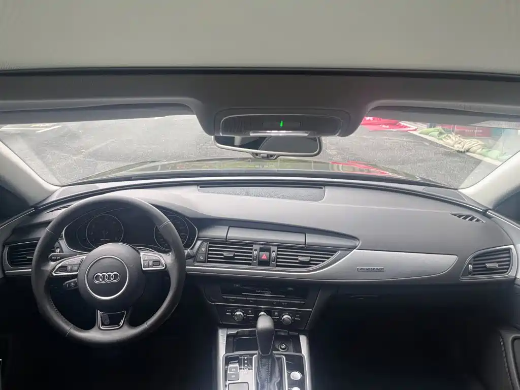 Audi A6 (Import) — миниатюра 6