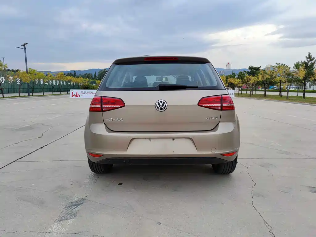Volkswagen Golf — миниатюра 5