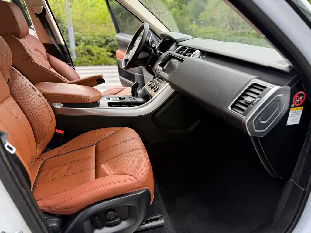 Land Rover Sport — миниатюра 5
