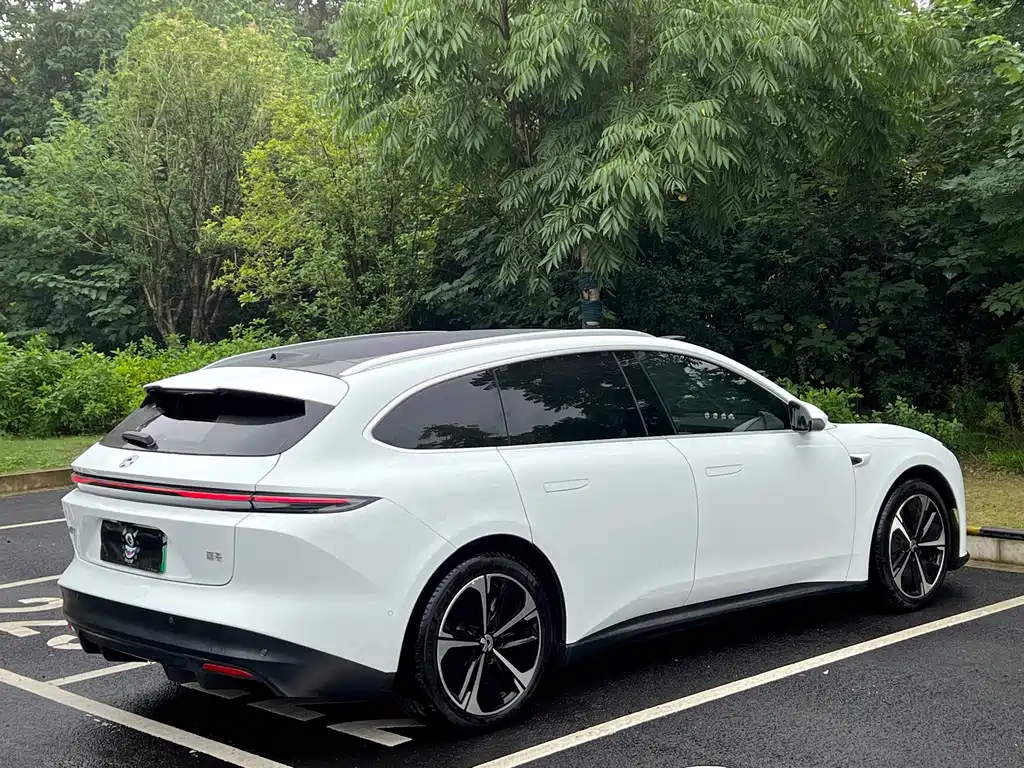 NIO ET5T — миниатюра 14