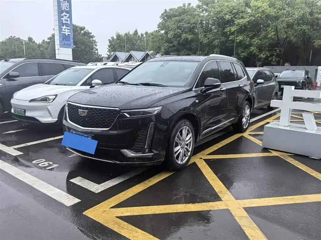 Cadillac XT6 2023