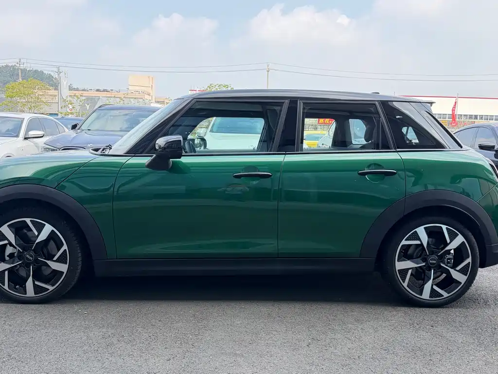 MINI Mini — миниатюра 14