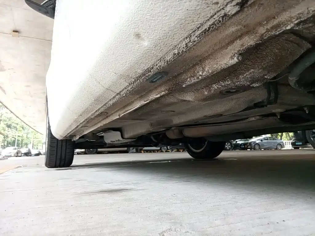 Volkswagen up! — миниатюра 18