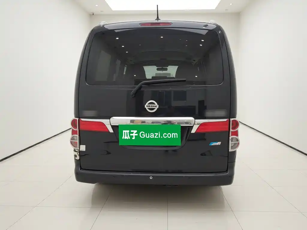 Nissan NV200 — миниатюра 5