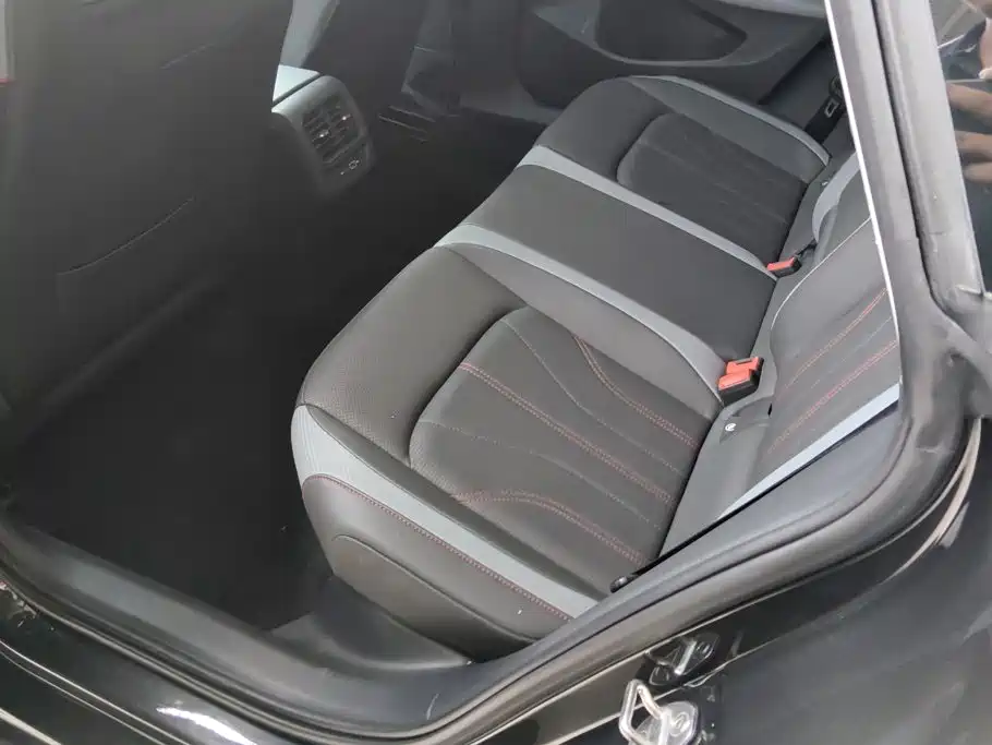 Volkswagen Lamando — миниатюра 11