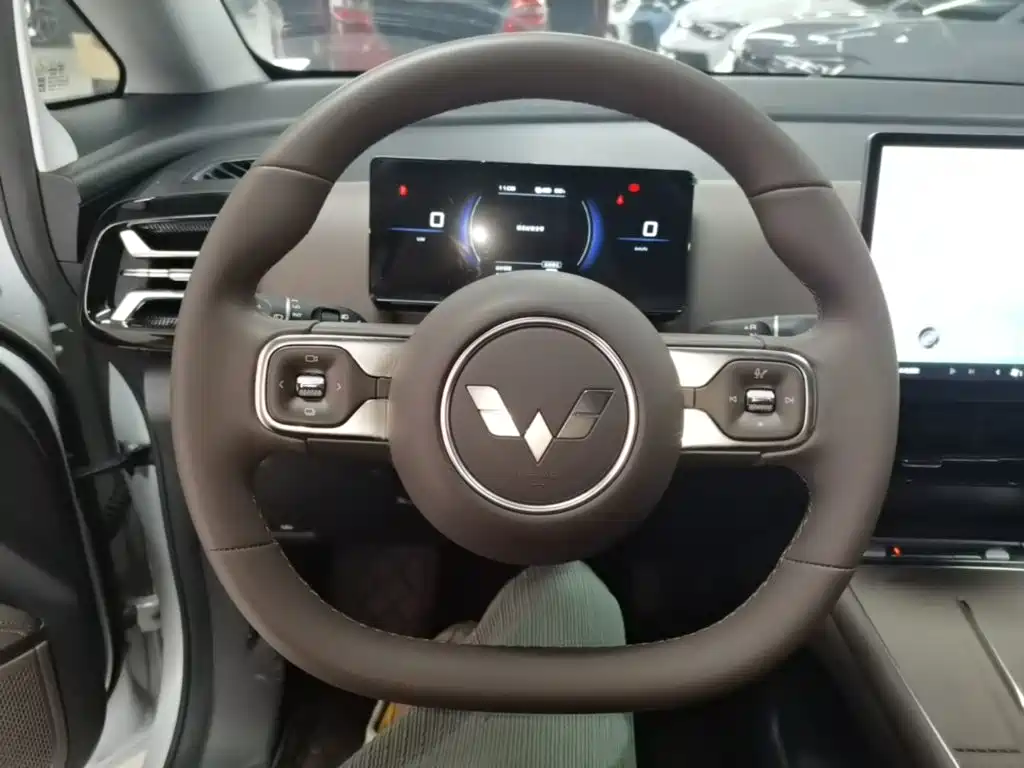 Wuling Xingguang 730 New Energy — миниатюра 11