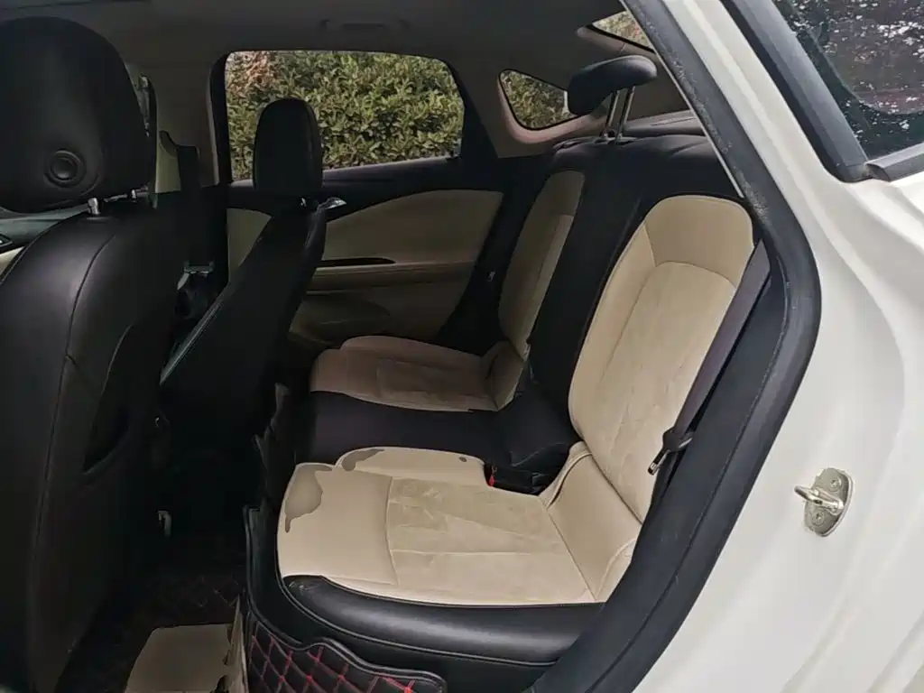 Buick Verano — миниатюра 17