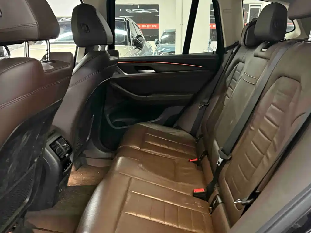 BMW X3 — миниатюра 14