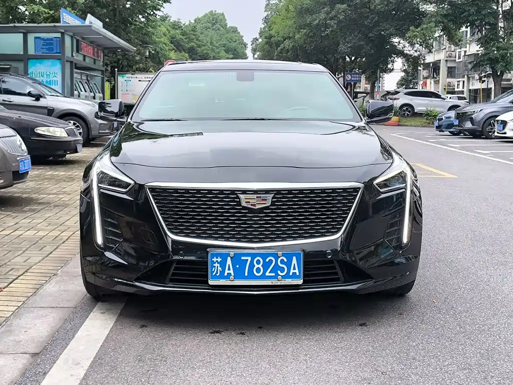 Cadillac CT6 2022 28T
