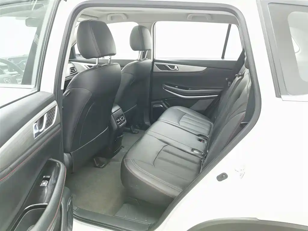 CHANGAN CS75 NEW ENERGY