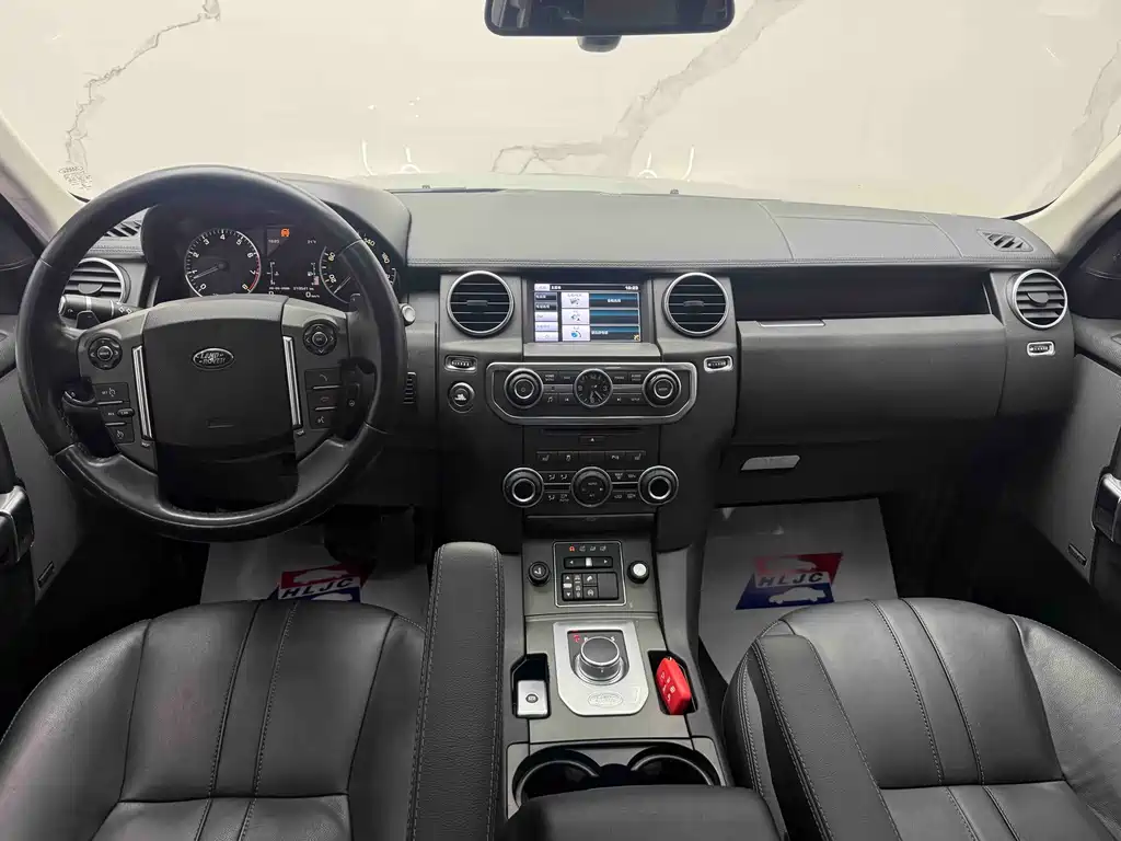 Land Rover Discovery — миниатюра 6