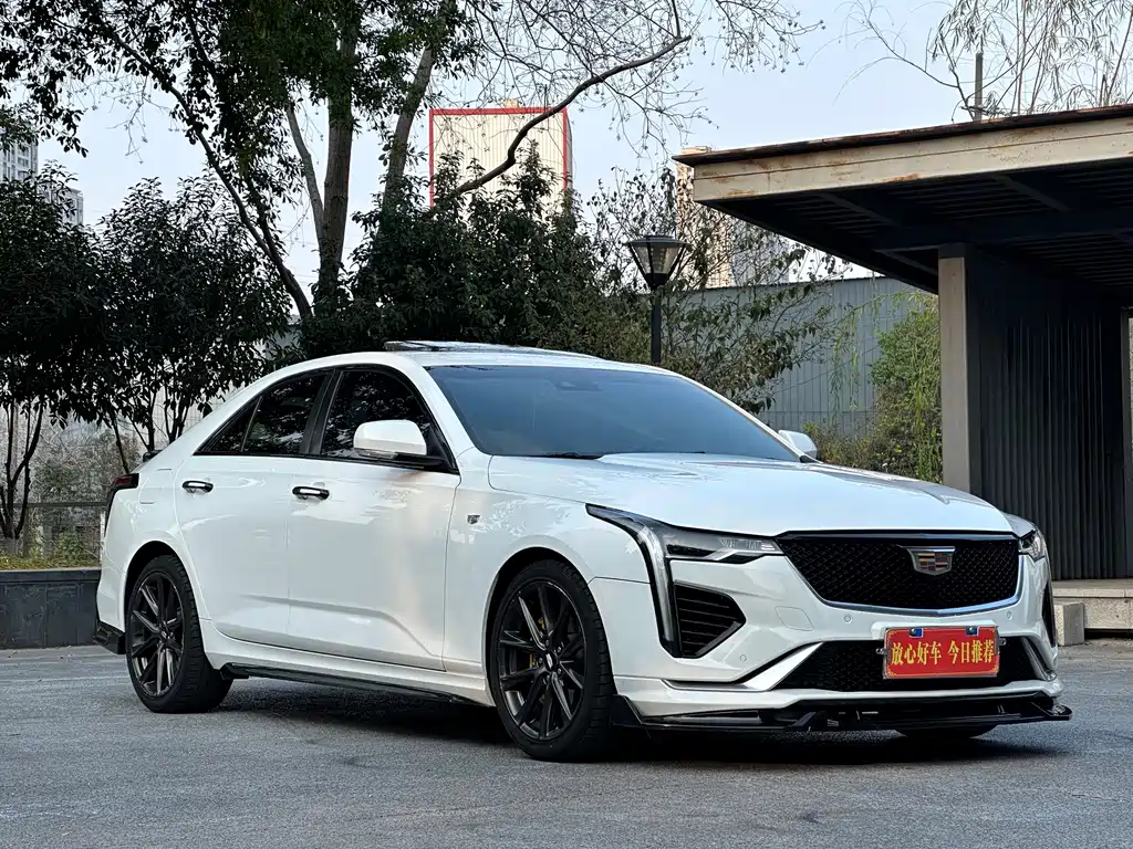 Cadillac CT4 2020