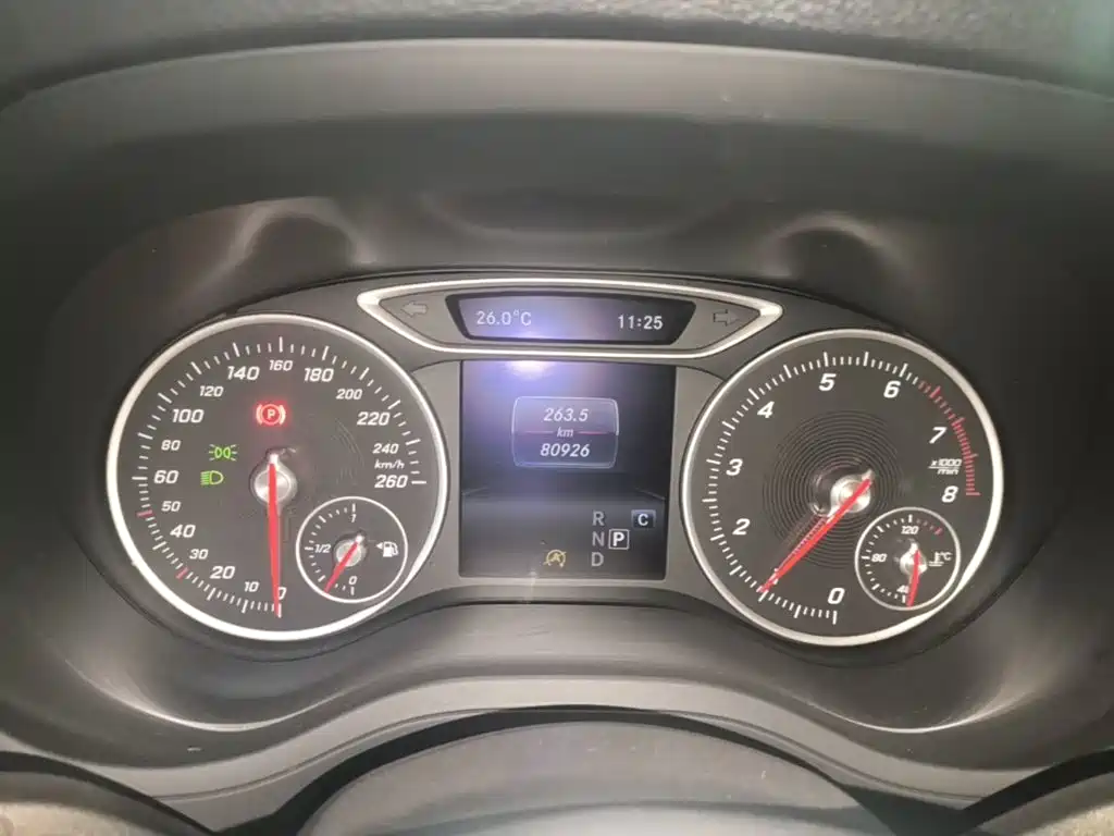 Mercedes-Benz B-Class — миниатюра 12
