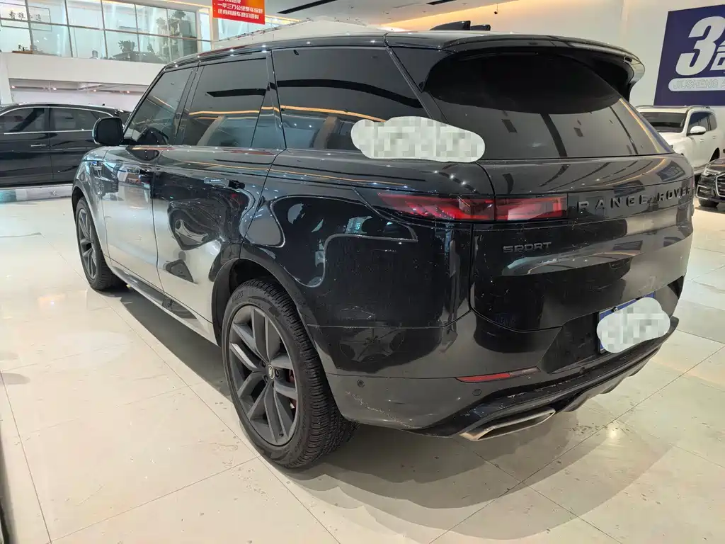 Land Rover Range Rover Sport 2025 400PS Dynamic SE