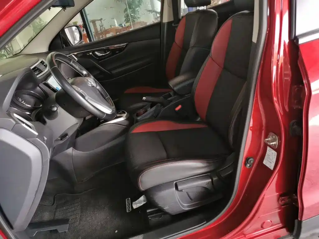 Nissan Qashqai — миниатюра 15