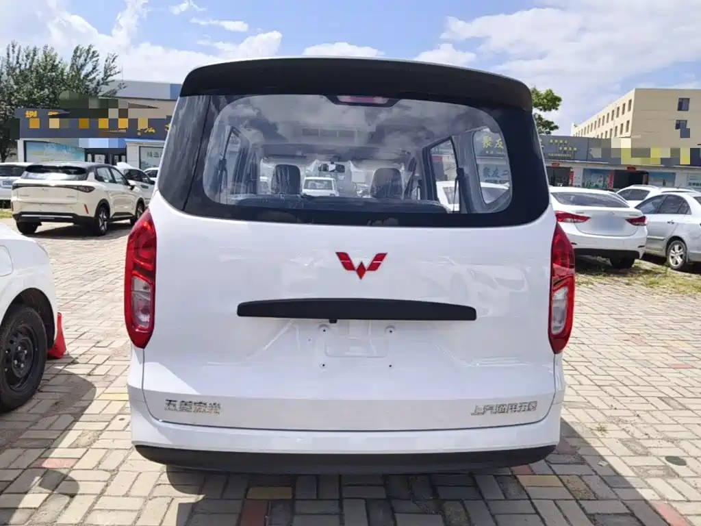Wuling Hongguang EV — миниатюра 6
