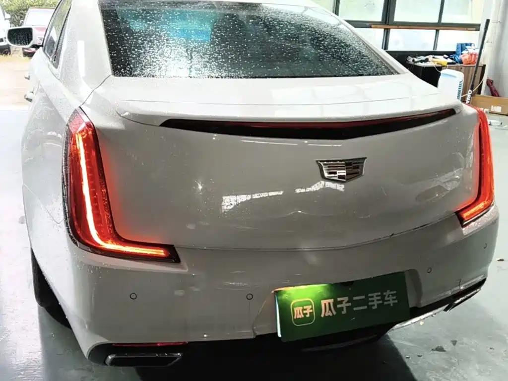 Cadillac XTS — миниатюра 6