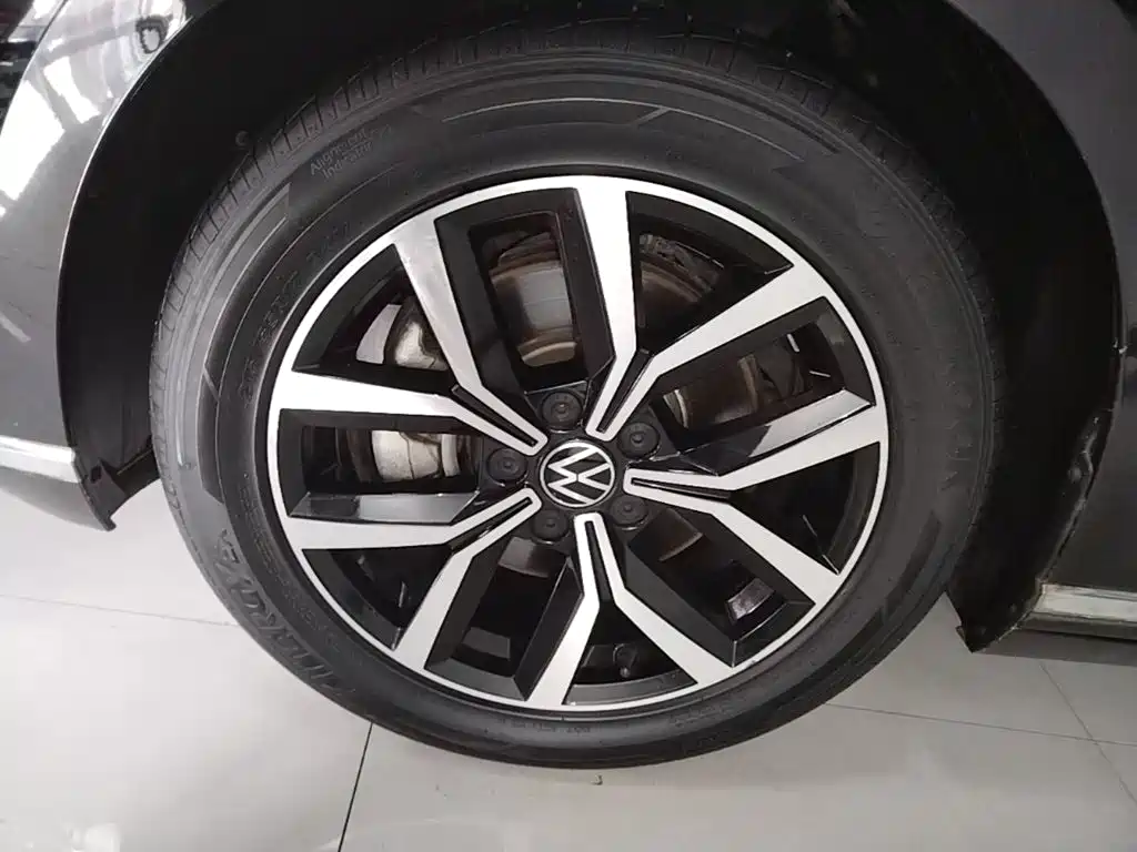 Volkswagen Magotan — миниатюра 23