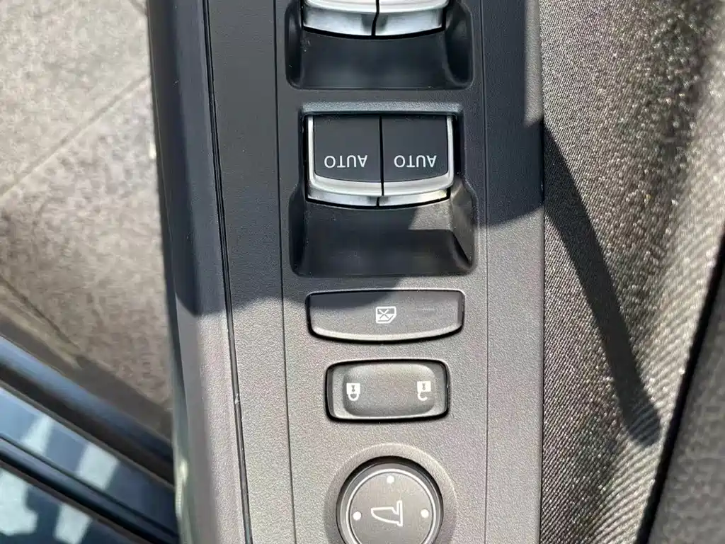 Honda Civic — миниатюра 12