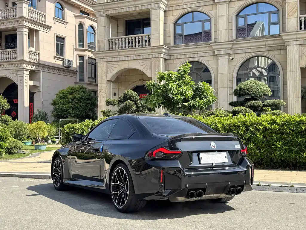 BMW M2 2024 M2
